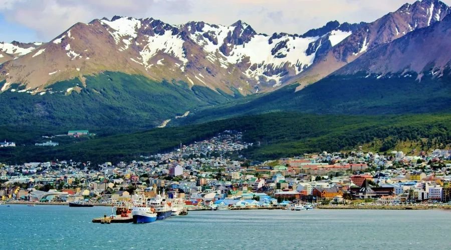 又填三个免签国!中国护照,大概比中国男足努力