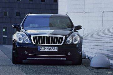 看看座椅就知道有多豪华！