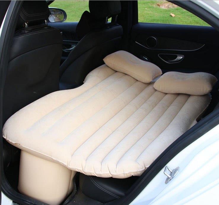 炎炎夏日，车主们都换上“冰丝”汽车坐垫，这个夏天凉爽又舒适