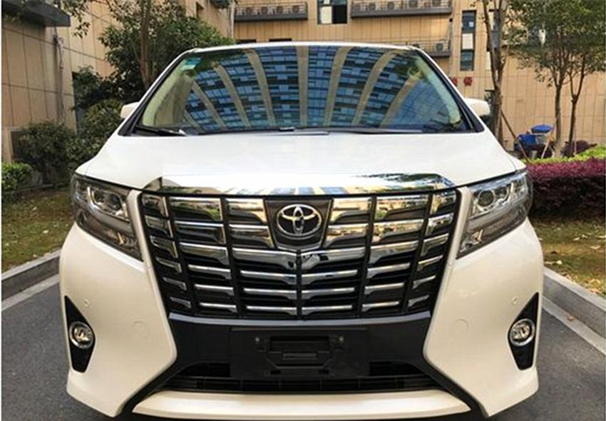 平行进口的丰田埃尔法, 次新车比新车还贵, 这不科学!