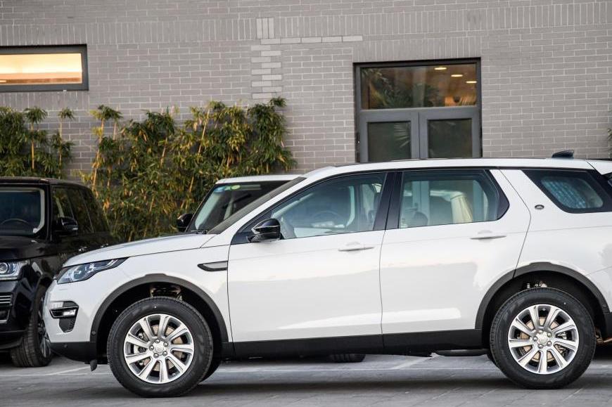 这台路虎当年卖50万，带全地形反馈，为何如今跌至28万却没人买？