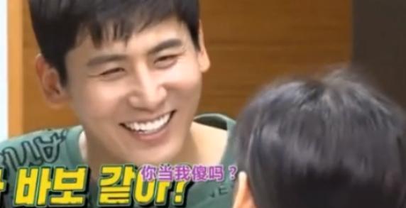 秋瓷炫怀孕九月自拍!于晓光微博高调示爱!双双