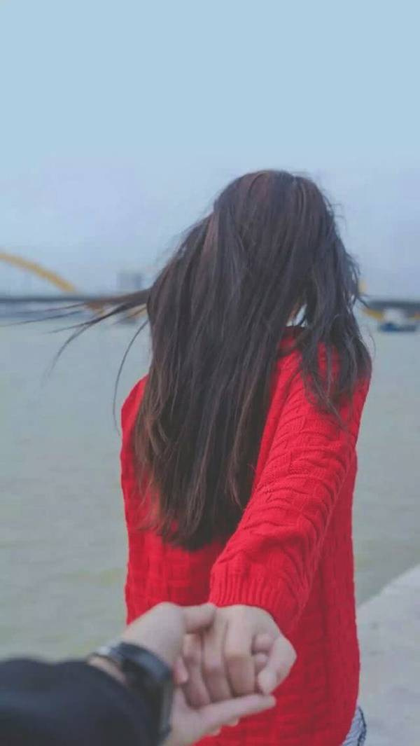 如何幽默风趣地和女生聊天?