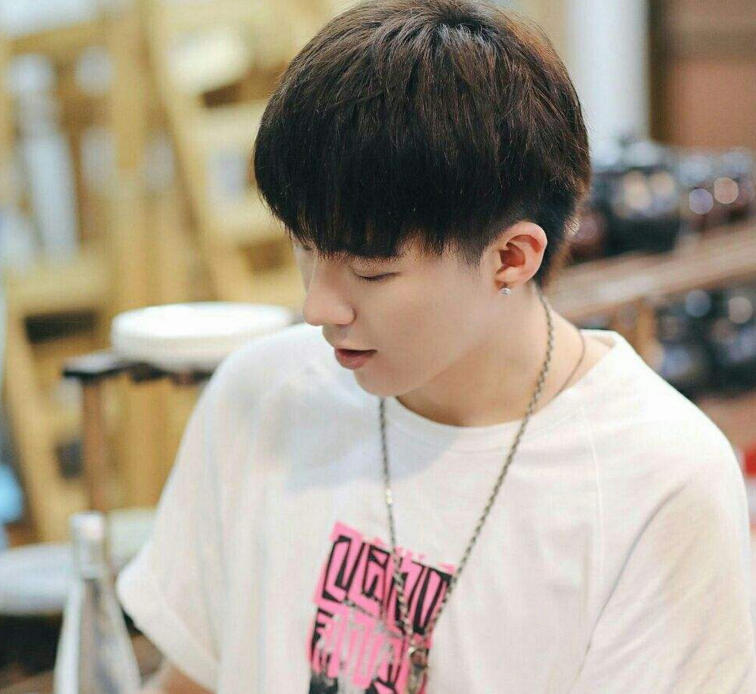 网红一跃龙门成明星,摩登兄弟为何微博诉苦?王