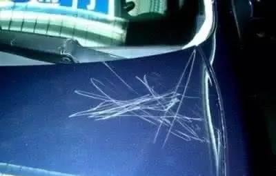 有车一族请注意: 买了这4种车险就是在给保险公司白送钱