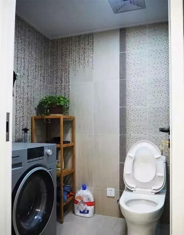 我家阳台拿去晒衣服被说傻,坐等时间久了他们