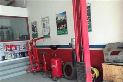 入汽修十余载,不觉两鬓已斑白 这是所有汽车维