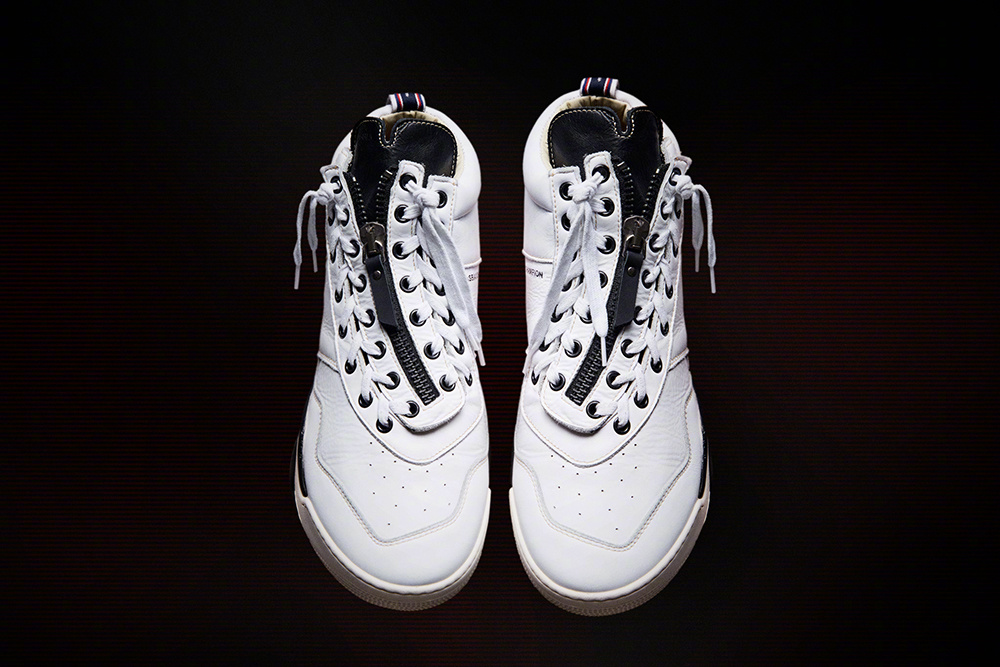 意大利品牌 Casbia x Champion 联名带来两双