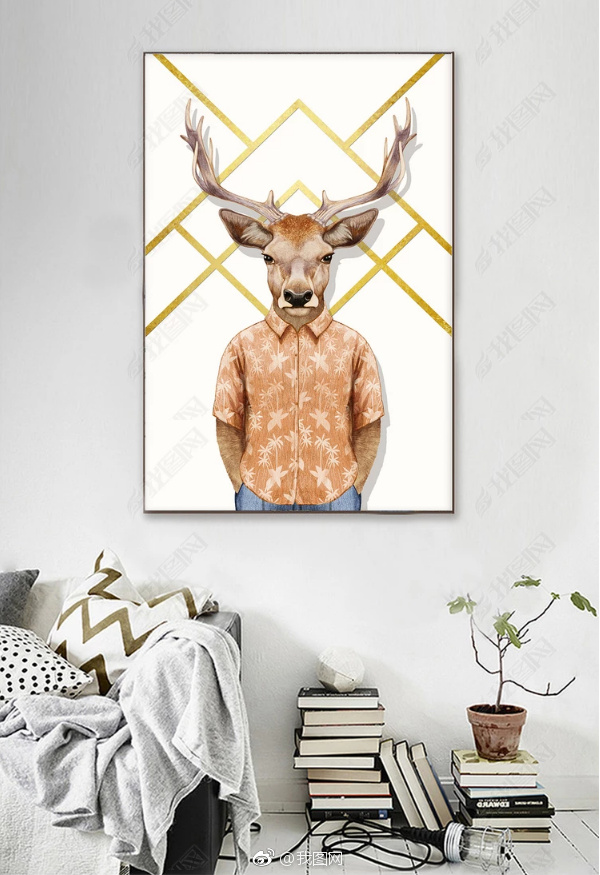 不少人喜欢在家里客厅挂鹿头,寓意着对美好生