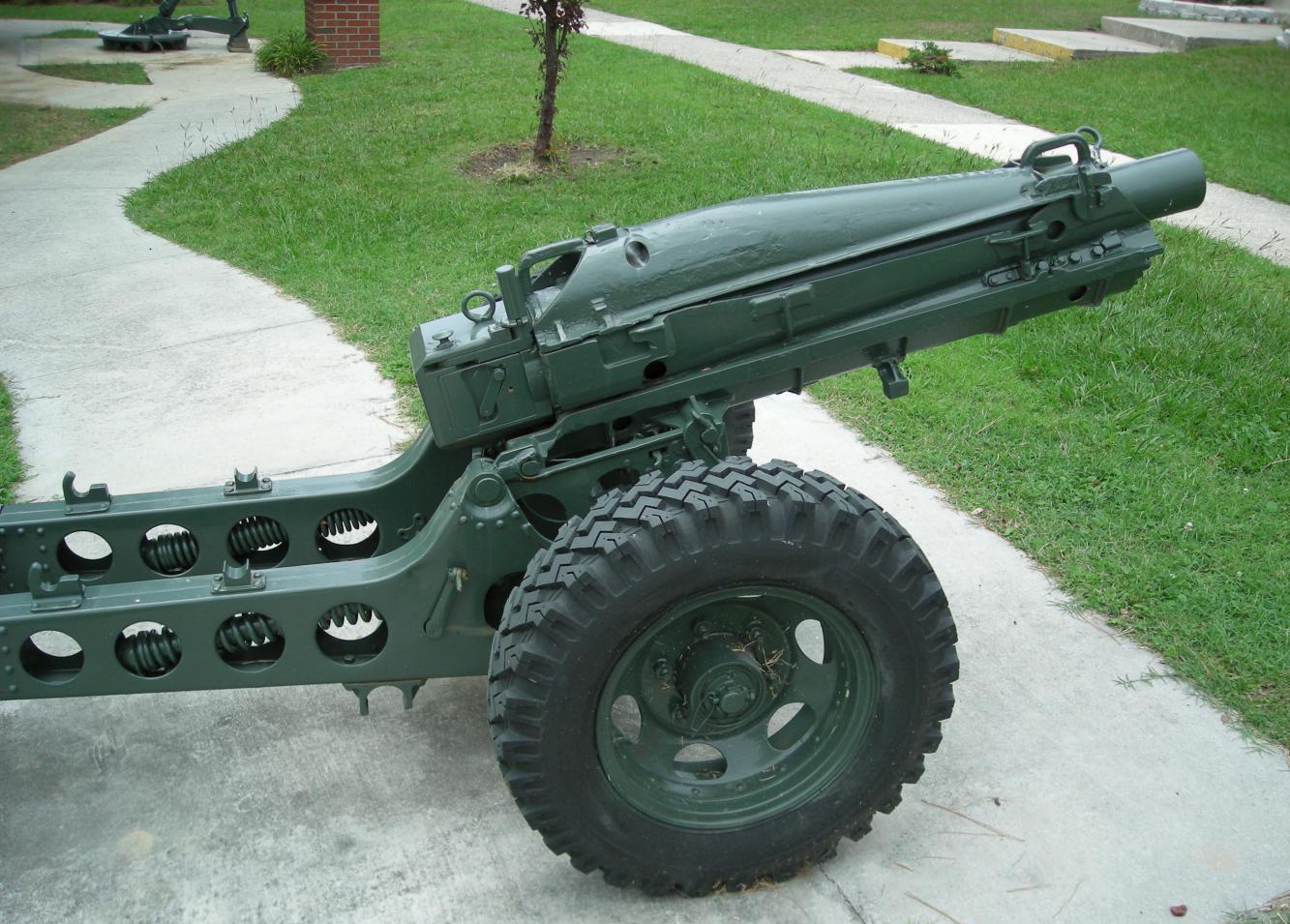 M116式75mm驮载榴弹炮,中国75毫米轻型榴弹炮 原型为m1920,于1927年改进定型为m1榴弹炮,1934年定型m1a1.