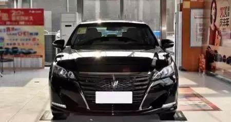 曾卖60万让宝马奥迪绝望，又一款豪车陨落了！现20万被帕萨特欺凌