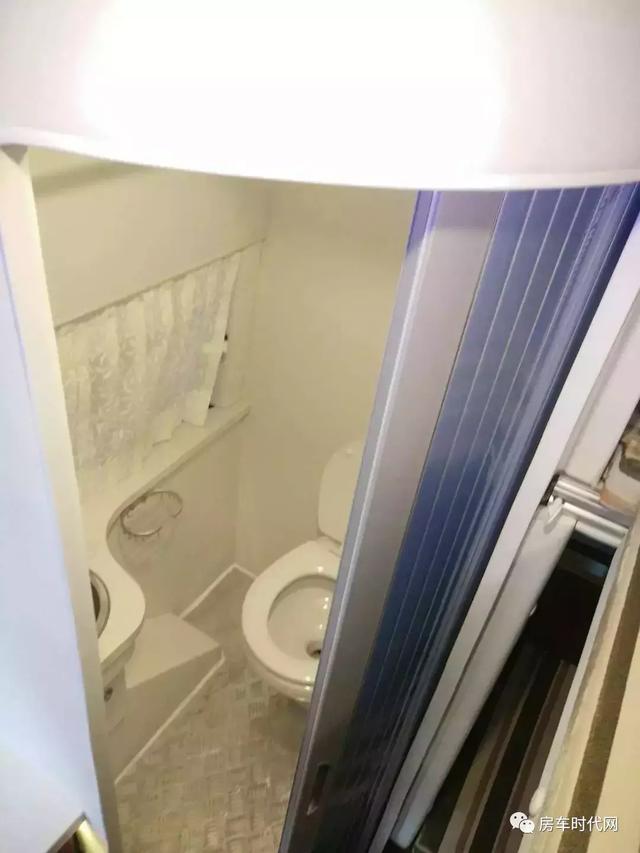 为什么说这款41.88万元的B型房车是良心定价?