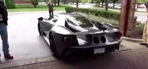 偶遇500多万的福特跑车, 有些后悔买兰博基尼