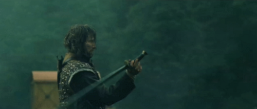 搞笑gif动图:哇!这个女孩子好帅气!