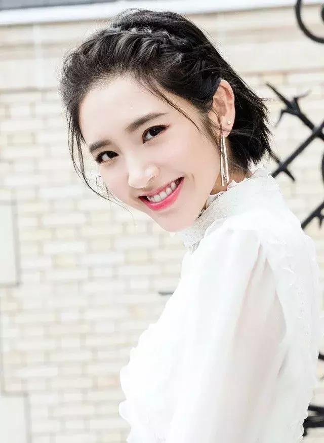 2018最新流行的女生短发发型有哪些?资深发型