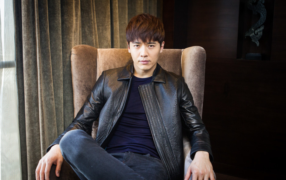 高云翔提供视频证据,女方身份遭曝光,与王晶激吻,真相大反转!