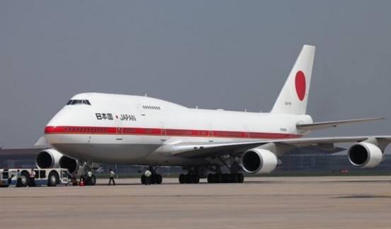 各国领导的飞机,图一是中国的空军一号,最后一架搭载核按钮!