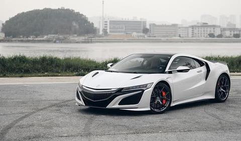 这部300万的本田，开出去买菜比兰博基尼强多了