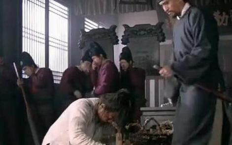 宋江被审装疯乱语: 我是玉皇大帝的女婿! 有一