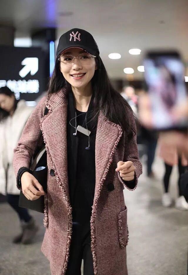 韩雪最新机场秀美翻了