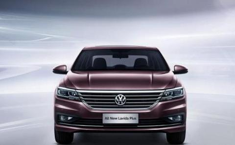 轴距加长78mm，百公里油耗5.5L，朗逸Plus要做家轿王