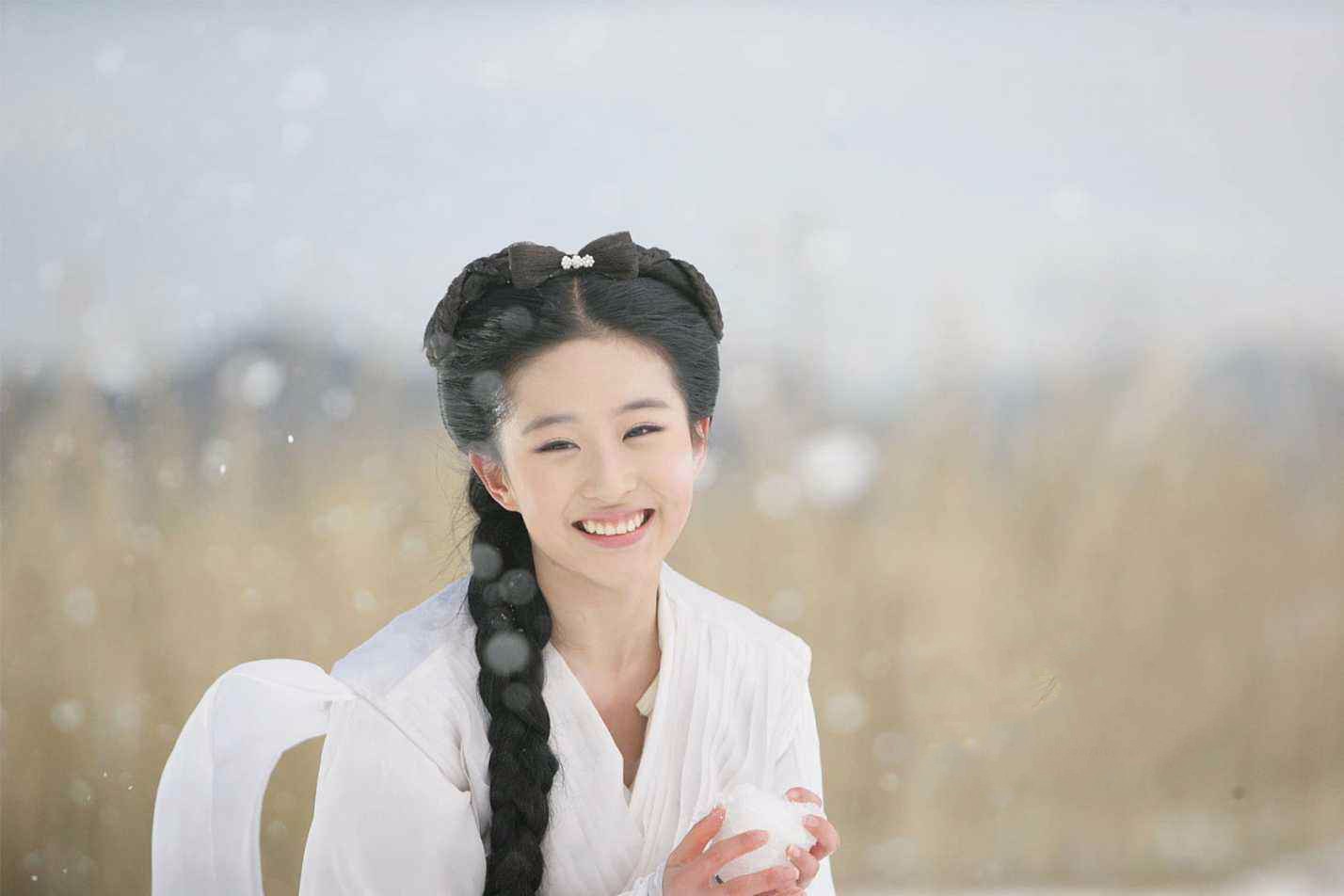 刘亦菲,一个充满仙气的女子