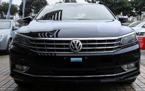 上汽大众新款帕萨特报价图片，动力配置静态分析，竞争马自达6