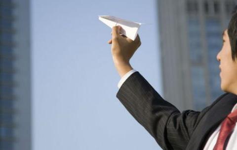 腾势1-4月亏损1.2亿元 股东双方再次“输血”增资8亿