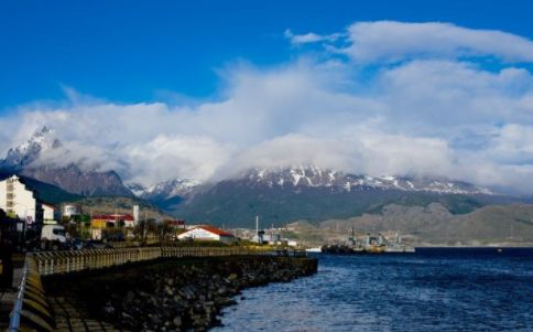 100年前的阿根廷:国家富得流油,一只脚迈进发