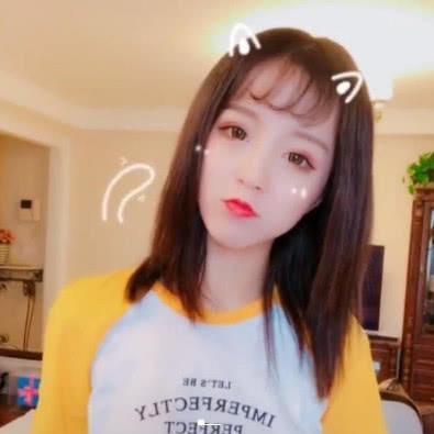 网红和前男友莉哥不忍直视,杨清柠使劲撒娇,王