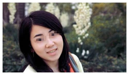 当我妈妈加班回家时,她8岁的女儿喊道:妈妈,我