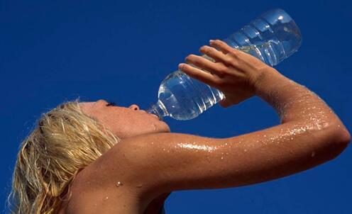 湿气重的人,记住3种东西,排湿清毒,秋冬不生