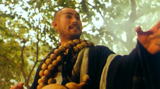1994年,徐锦江在古装电影《水浒传之英雄本色》中扮演了花和尚鲁智深