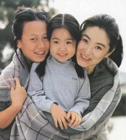 八大女星貌美生出的孩子都不美, 被疑整过容