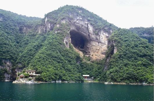 清江画廊风景区属湖北省省级风景名胜区和旅游度假区,也是国家林业局