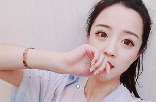 抖音粉丝数最多的五位,莉哥第四,迪丽热巴第二