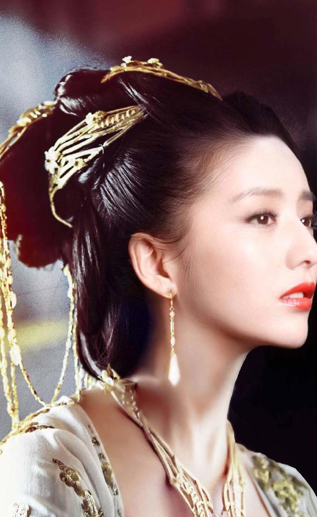 古装女神你pick谁?刘诗诗的气质绝了,这是热巴古装颜值巅峰?