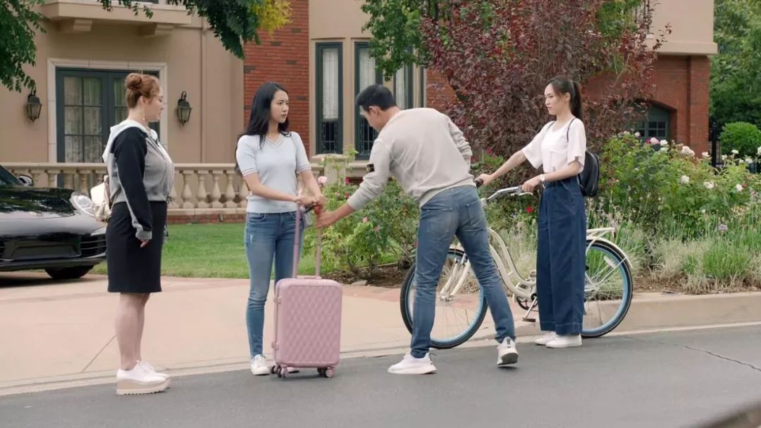 《归去来》缪盈都跟宁鸣在一起了，为何还不肯原谅萧清?