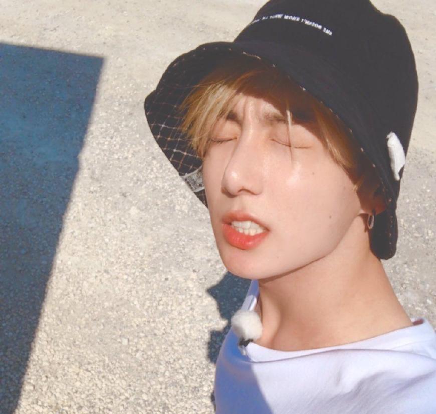 心疼田柾国图片