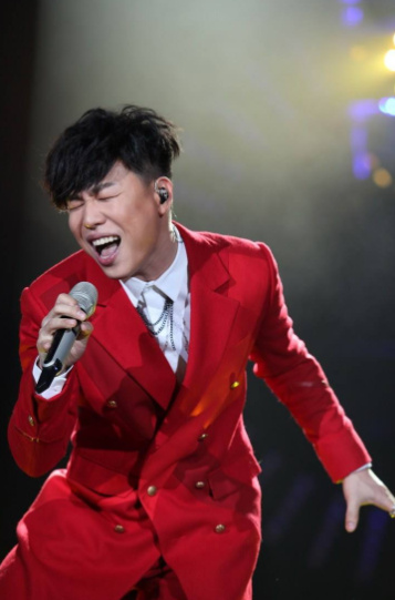 胡彦斌的收入,林志颖的收入,周杰伦的收入,没有