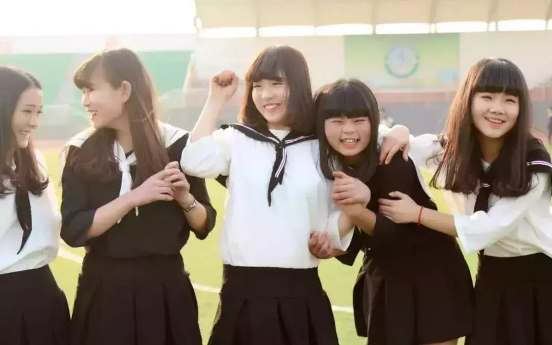 sunshine组合图片,sunshine图片卡通图片 sunshine组合:你嫉妒我的样子真丑
