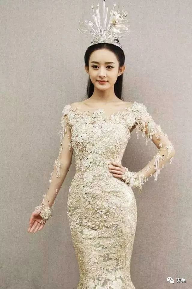 热巴挤掉孙俪、凭3.9分垃圾剧捧得大满贯,金主