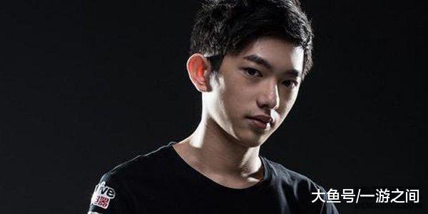 回顾职业圈十大瑞文高手, UZI排名第九, 第一过