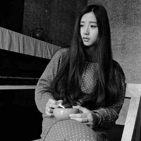 镜头下的80年代老照片,图1挂历女郎,图5女子会