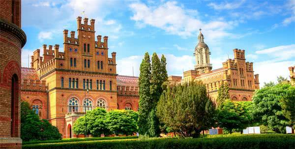 那时苏联占领中国领土,现今解体成4个国家,一