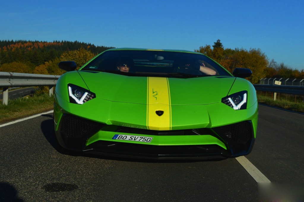 兰博基尼Aventador LP750-4 SuperVeloce