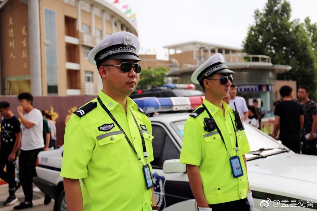 实拍2018年盂县高考第一天 图\/