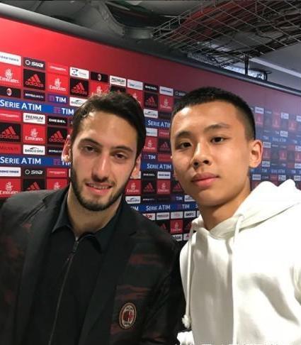 有骨气!年仅17岁的中国少年拒绝俄罗斯归化,加