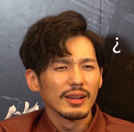 黑人口罩脸_戴口罩的卡通图片(3)