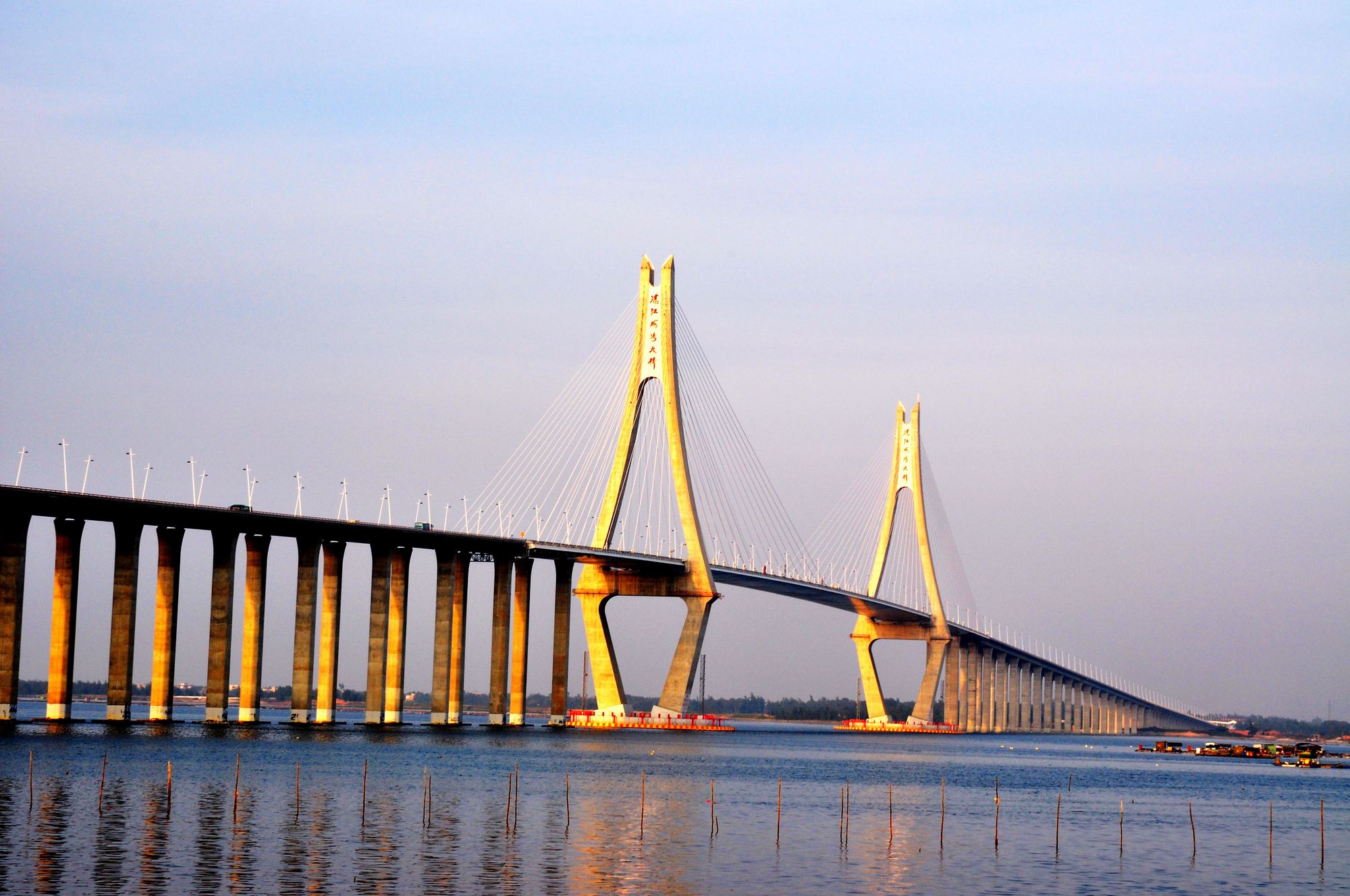 中国人均GDP排名最高的三个城市,其中此城人